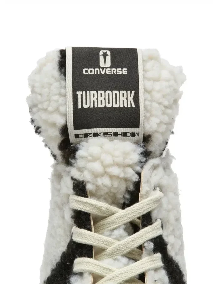 DRKSHDW – SKOR DC02BX943A03R0-0809